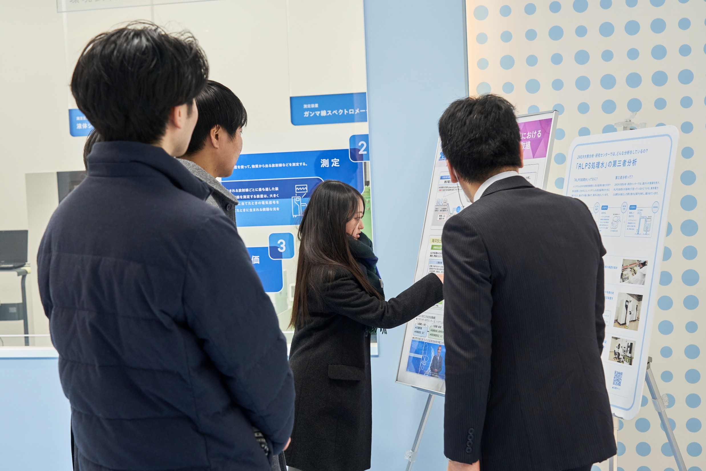 ポスター展示会場